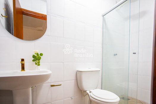 Foto 3 do(a) Apartamento de 2 quartos para alugar em Guará II, Brasília