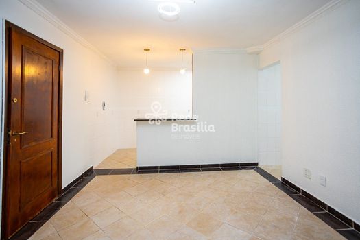 Foto 2 do(a) Apartamento de 2 quartos para alugar em Guará II, Brasília