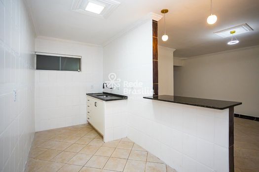 Foto 12 do(a) Apartamento de 2 quartos para alugar em Guará II, Brasília