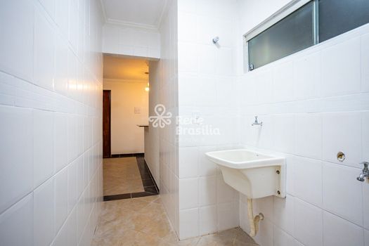 Foto 10 do(a) Apartamento de 2 quartos para alugar em Guará II, Brasília