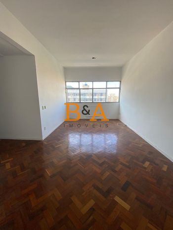 Foto 2 do(a) Apartamento de 3 quartos à venda em Humaitá, Rio de Janeiro