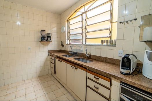 Foto 31 do(a) Casa de 5 quartos à venda em Cacuia, Rio de Janeiro