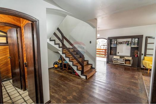 Foto 15 do(a) Casa de 5 quartos à venda em Cacuia, Rio de Janeiro