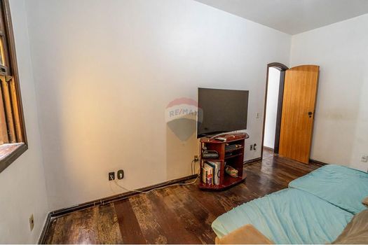 Foto 41 do(a) Casa de 5 quartos à venda em Cacuia, Rio de Janeiro