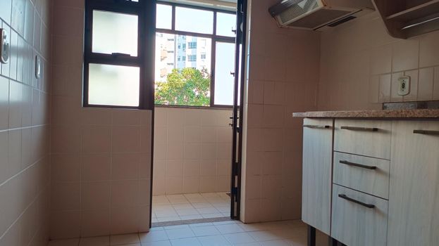 Foto 6 do(a) Flat de 2 quartos à venda em Menino Deus, Porto Alegre