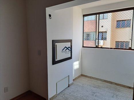 Foto 24 do(a) Apartamento de 2 quartos à venda em Cristal, Porto Alegre