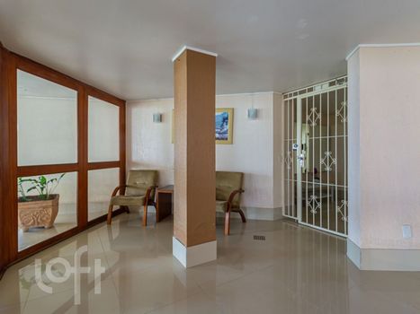 Foto 3 do(a) Apartamento de 1 quartos à venda em Petrópolis, Porto Alegre