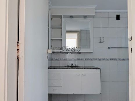 Foto 3 do(a) Apartamento de 2 quartos à venda em Moema, São Paulo