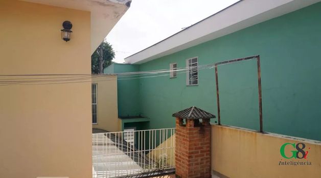 Foto 5 do(a) Casa de 3 quartos à venda em Chácara Cruzeiro do Sul, São Paulo