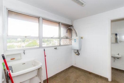 Foto 32 do(a) Apartamento de 3 quartos à venda em Vila Nova Conceição, São Paulo