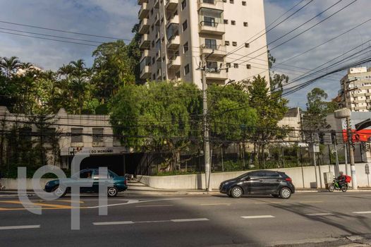 Foto 11 do(a) Apartamento de 4 quartos à venda em Vila Andrade, São Paulo