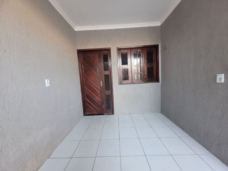 Foto 5 do(a) Casa de 2 quartos à venda em Parque Dois Irmãos, Fortaleza