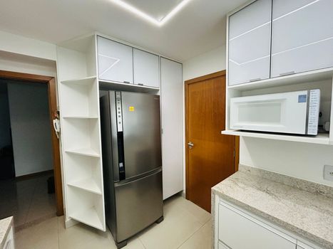 Foto 3 do(a) Apartamento de 3 quartos para alugar em Zona Industrial (Guará), Brasília