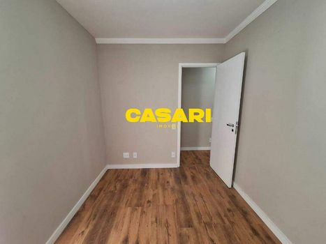 Foto 10 do(a) Apartamento de 2 quartos à venda em Jardim Santo André, Santo André