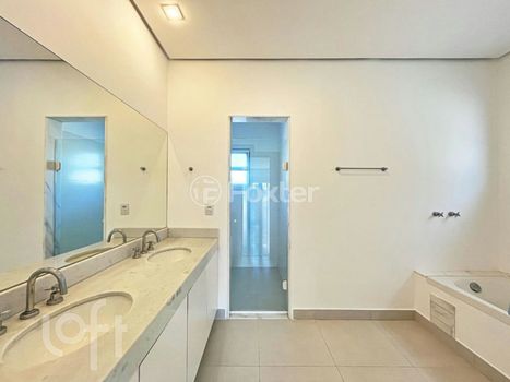 Foto 45 do(a) Casa em Condomínio de 5 quartos à venda em Chapéu do Sol, Porto Alegre