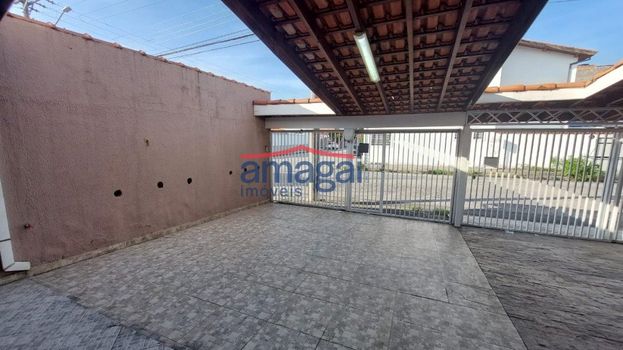Foto 3 do(a) Casa de 2 quartos à venda em Parque Brasil, Jacareí