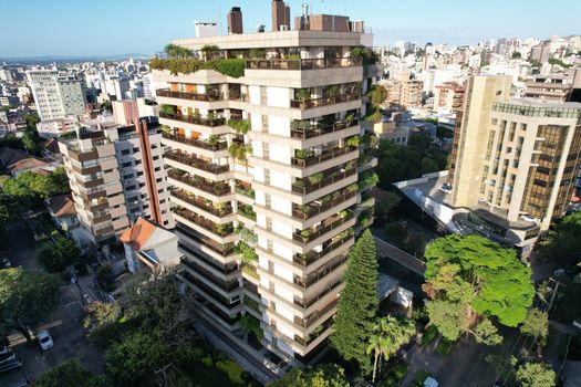 Foto 8 do(a) Apartamento de 4 quartos à venda em Moinhos de Vento, Porto Alegre
