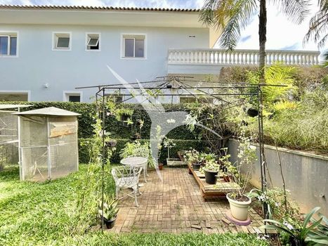 Foto 41 do(a) Casa de 4 quartos à venda em Chácara dos Junqueiras, Carapicuíba