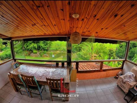Foto 3 do(a) Fazenda / Sítio / Chácara de 3 quartos à venda em Chácara Fernão Dias, Bragança Paulista