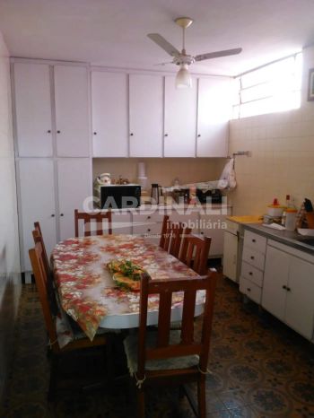 Foto 5 do(a) Casa de 3 quartos à venda em Jardim Santa Paula, São Carlos