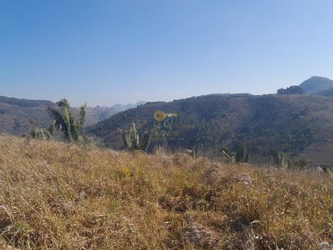 Foto 7 do(a) Terreno false à venda em Santa Rosa, Teresópolis