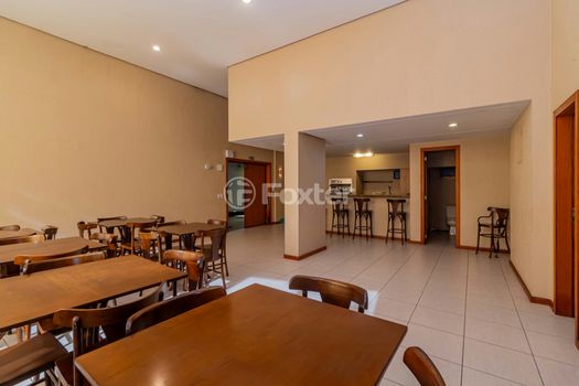 Foto 42 do(a) Apartamento de 2 quartos à venda em Boa Vista, Porto Alegre