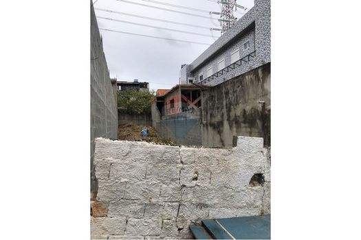 Foto 2 do(a) Terreno false à venda em Jardim Julieta, Poá