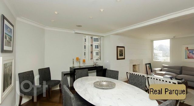 Foto 7 do(a) Apartamento de 5 quartos à venda em Real Parque, São Paulo