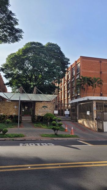 Foto 1 do(a) Apartamento de 3 quartos à venda em Zona 02, Maringá