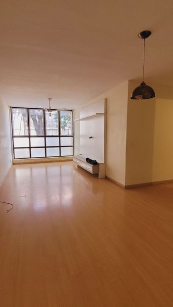 Foto 5 do(a) Apartamento de 3 quartos à venda em Zona 02, Maringá