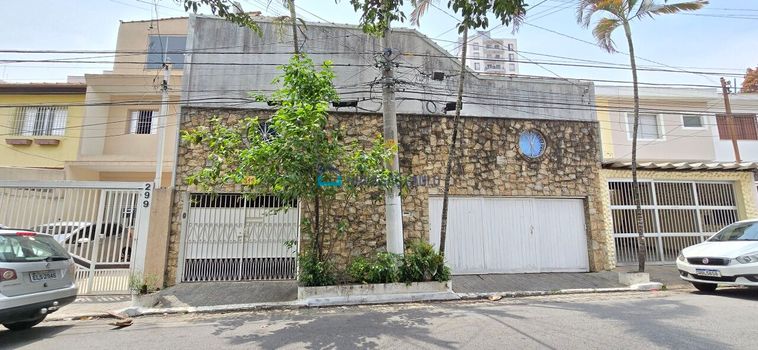 Foto 1 do(a) Casa de 4 quartos à venda em Vila Santo Estéfano, São Paulo