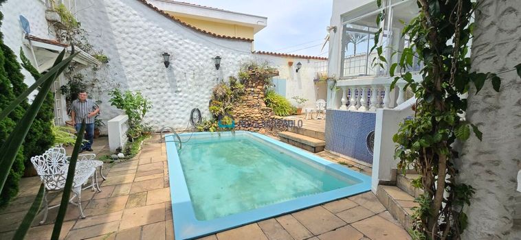 Foto 5 do(a) Casa de 4 quartos à venda em Vila Santo Estéfano, São Paulo