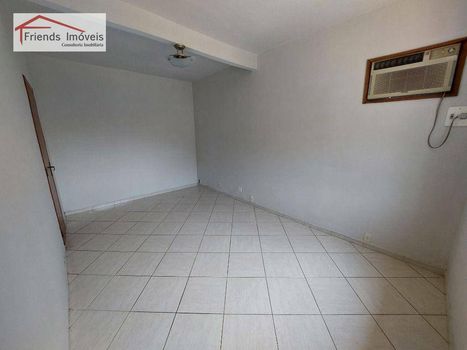 Foto 13 do(a) Casa em Condomínio de 4 quartos à venda em Vila Valqueire, Rio de Janeiro