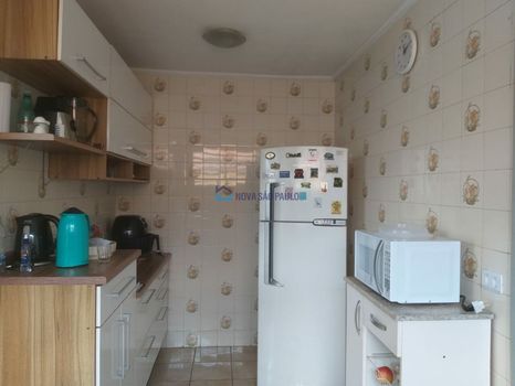 Foto 9 do(a) Casa de 2 quartos à venda em Jardim Cidália, São Paulo