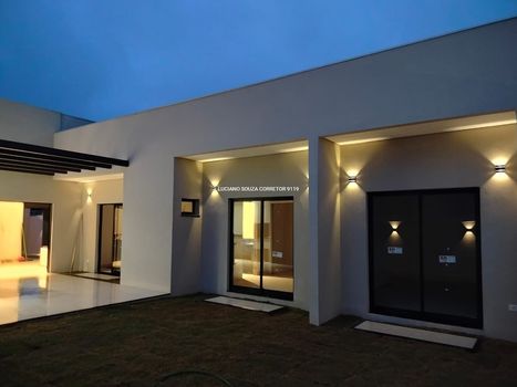 Foto 5 do(a) Casa de 3 quartos à venda em Bairro Seminário, Campo Grande