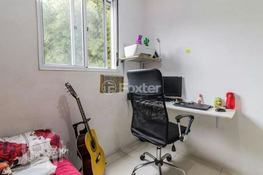 Foto 6 do(a) Apartamento de 3 quartos à venda em Teresópolis, Porto Alegre