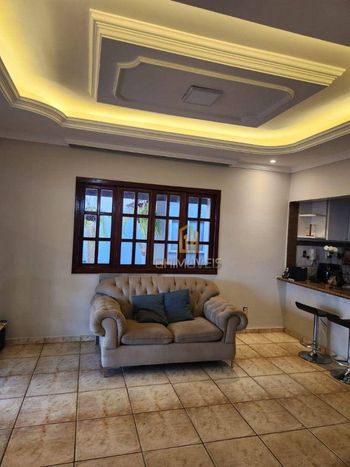 Foto 28 do(a) Casa de 4 quartos à venda em Loteamento Celina Park, Goiânia