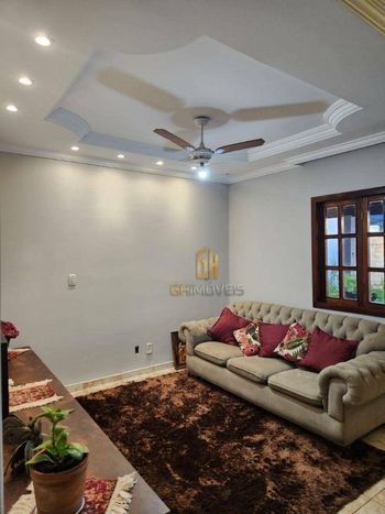 Foto 4 do(a) Casa de 4 quartos à venda em Loteamento Celina Park, Goiânia