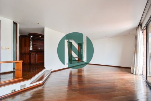 Foto 3 do(a) Apartamento de 4 quartos à venda em Pacaembu, São Paulo