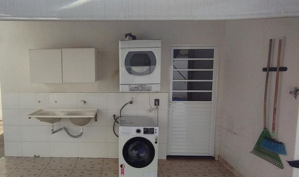 Foto 24 do(a) Casa de 2 quartos à venda em Jardim das Palmeiras, Uberlândia