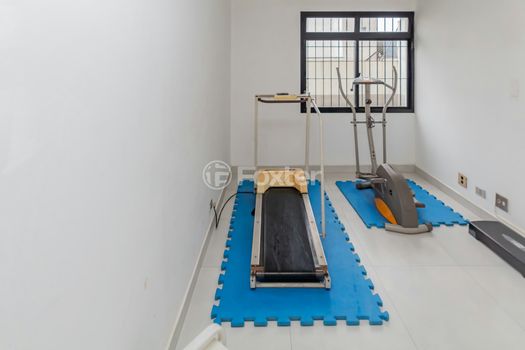 Foto 8 do(a) Apartamento de 4 quartos à venda em Jardim Avelino, São Paulo
