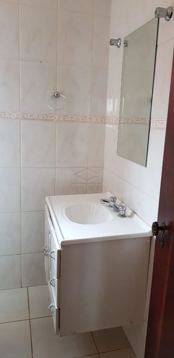 Foto 4 do(a) Casa de 3 quartos à venda em Jardim Ubirama, Lençóis Paulista