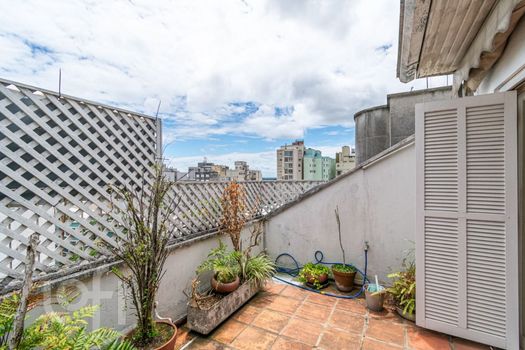 Foto 9 do(a) Apartamento de 1 quartos à venda em Centro Histórico, Porto Alegre