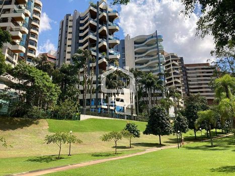 Foto 29 do(a) Apartamento de 4 quartos à venda em Jardim Vitória Régia, São Paulo