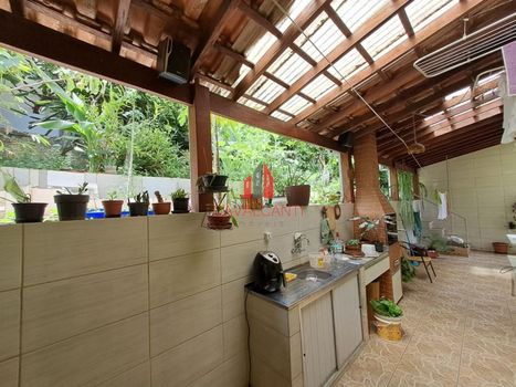 Foto 26 do(a) Casa de 4 quartos à venda em Bom Pastor, Varginha