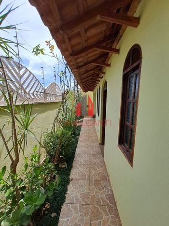 Foto 3 do(a) Casa de 4 quartos à venda em Bom Pastor, Varginha