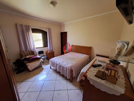 Foto 21 do(a) Casa de 4 quartos à venda em Bom Pastor, Varginha