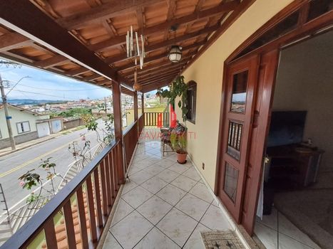 Foto 17 do(a) Casa de 4 quartos à venda em Bom Pastor, Varginha