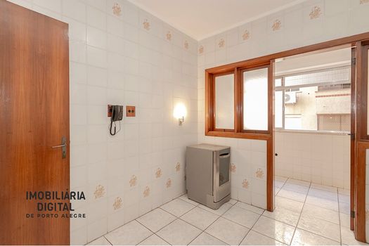 Foto 19 do(a) Apartamento de 3 quartos à venda em São João, Porto Alegre