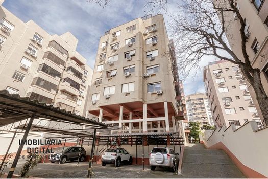 Foto 40 do(a) Apartamento de 3 quartos à venda em São João, Porto Alegre